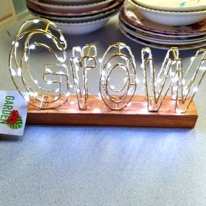 Garden Party decor light